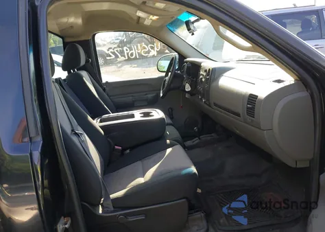 2008 Chevrolet Silverado 1500 Work Truck z USA, uszkodzony, nr VIN 1GCEK14X98Z238546